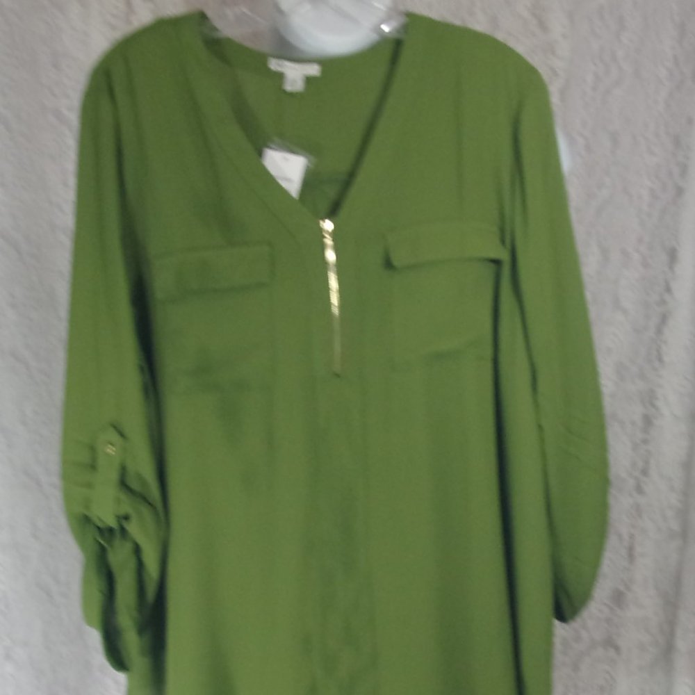 Popover Top Blouse Green with Gold Zipper NWT